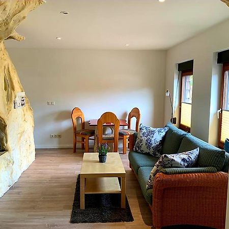 Ferienwohnung Hexenhaus Kessel Prerow Exterior foto